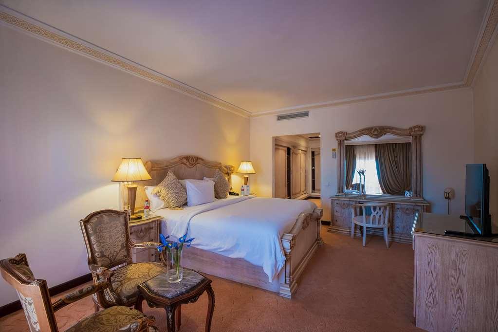 Mogador Aqua Fun & Spa Marrakesh Chambre photo A room at the hotel