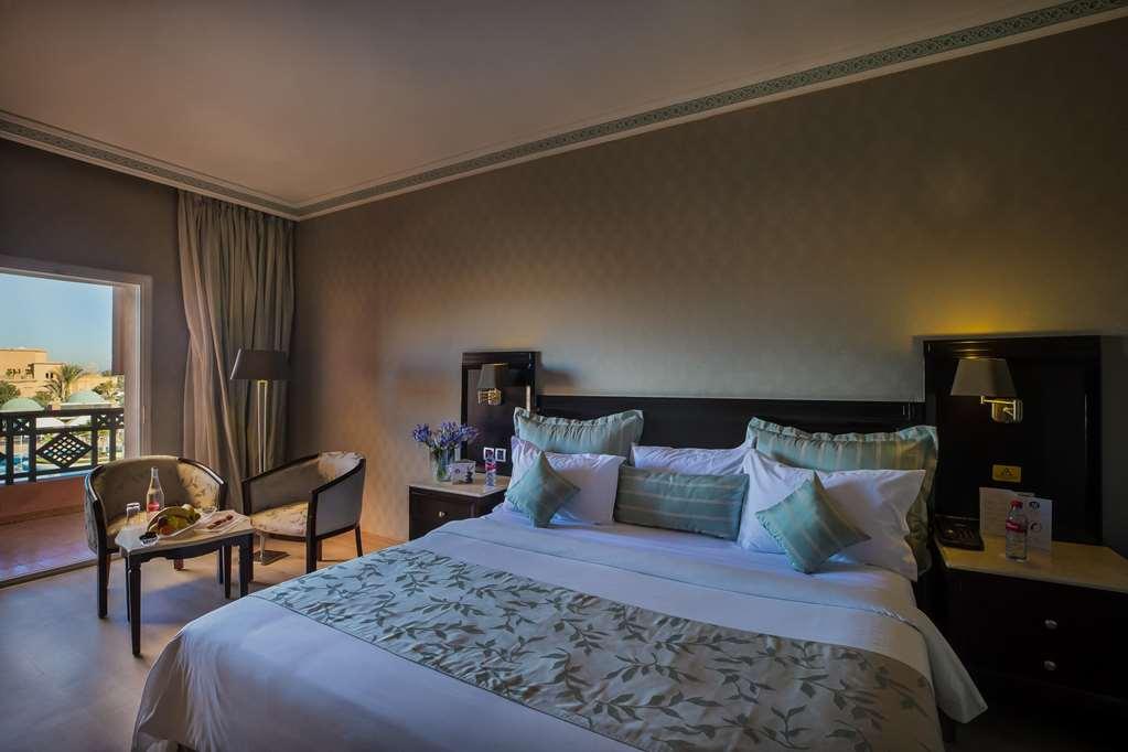 Mogador Aqua Fun & Spa Marrakesh Chambre photo A room at the hotel