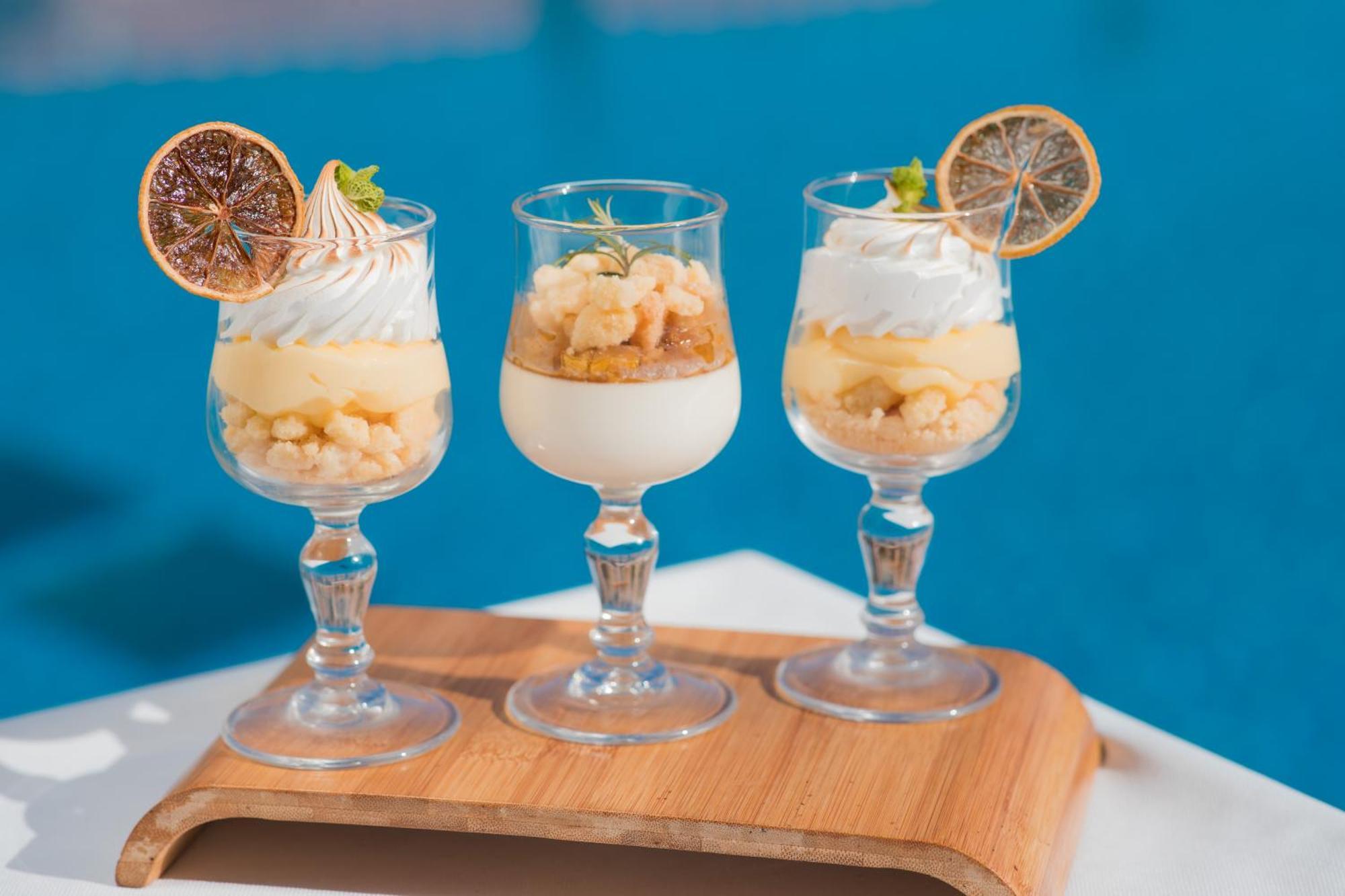 Mogador Aqua Fun & Spa Marrakesh Extérieur photo A lemon meringue dessert