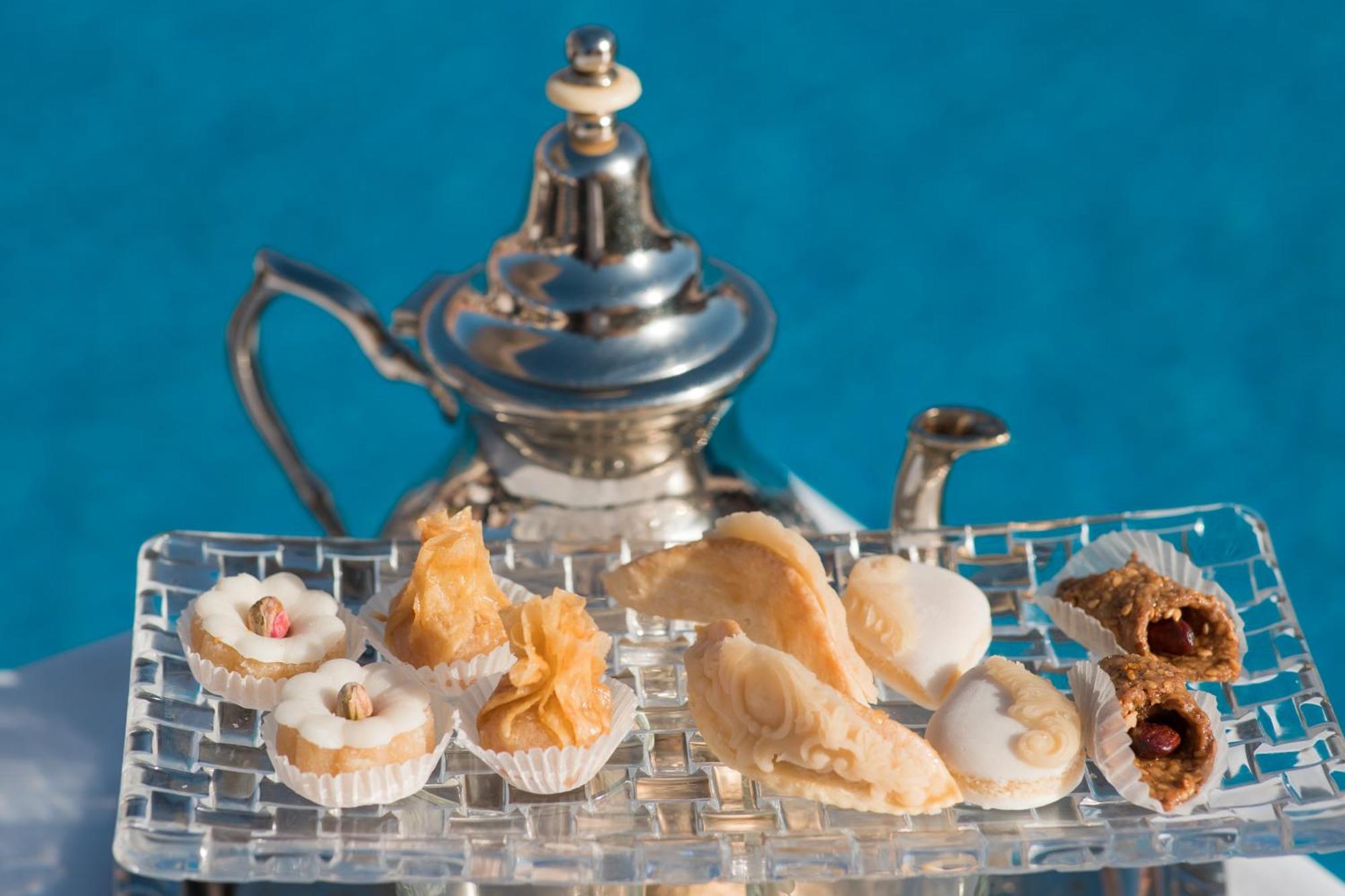Mogador Aqua Fun & Spa Marrakesh Extérieur photo Arabic coffee and baklava